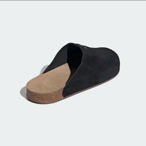 SOLD OUT ONLINE
Adidas Adimule Men's Black Suede Loafers/Slides - Picture 2 of 8